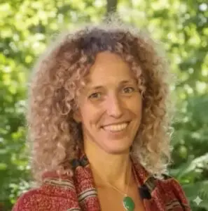 עינת