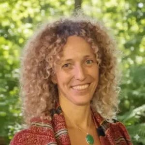 תמונה עינת מעודכנת